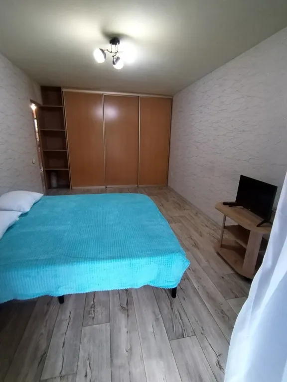 Квартира с большой лоджией и видом на лес