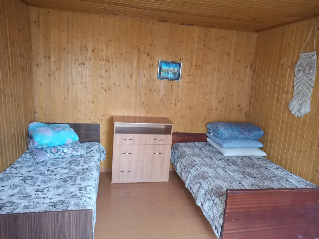 Домик у реки