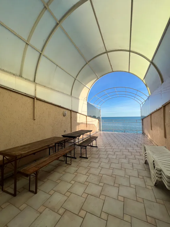 Коттедж у моря