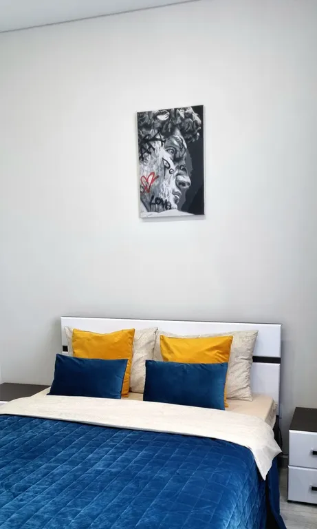 Квартира Квартира Просторная евродвушка у жд вокзала — Екатеринбург