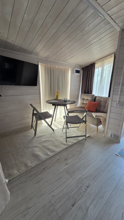 Дом с чаном