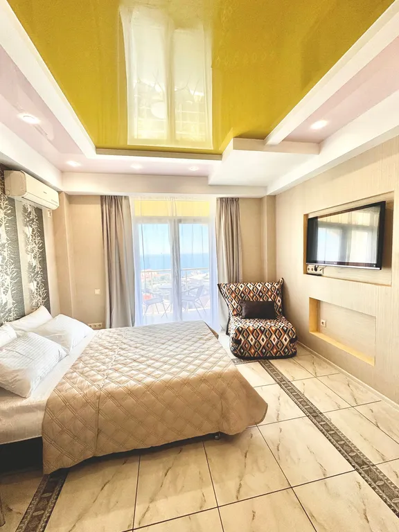 Квартира-студия в ЖК ВиллаДельМар с балконом и видом на море в Гаспре — аренда посуточно в Гаспра