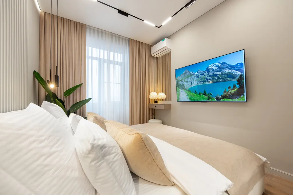 Апартамент с характером с видом на Эльбрус в доме с часами