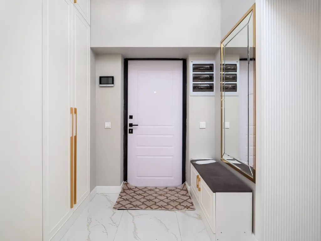 3-комнатная квартира в районе "Mega Alma-Ata"