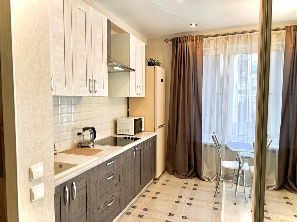 Квартира-студия в центре города рядом с набережной