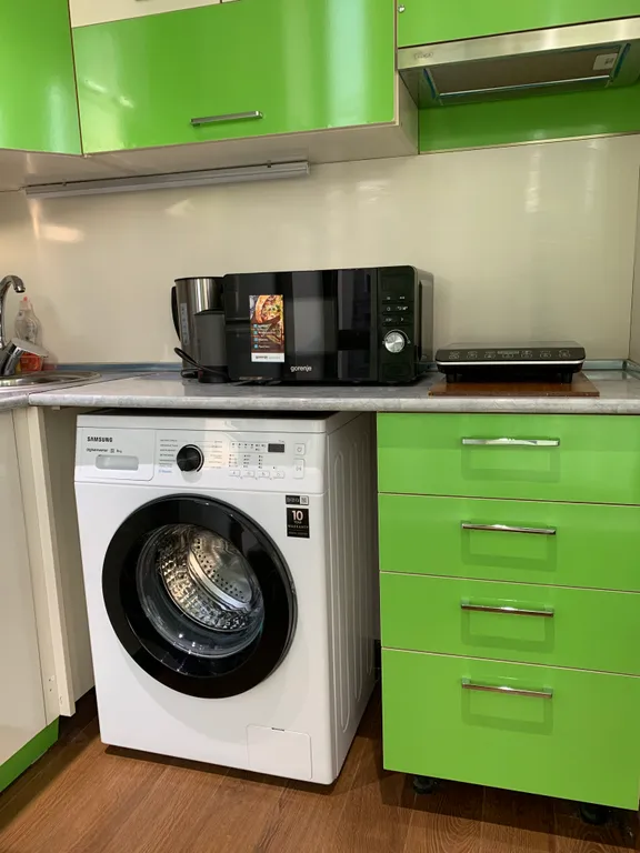 City Central Apartment (студия с витражами)