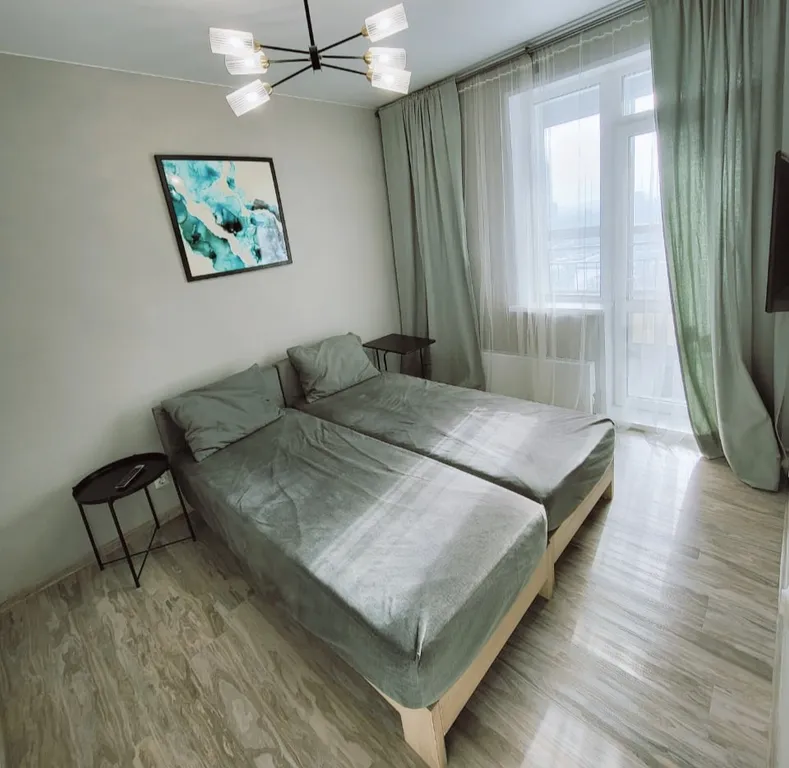 Квартира район ТРЦ Планета — аренда посуточно в Красноярск