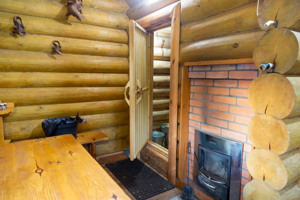 Усадьба у озера