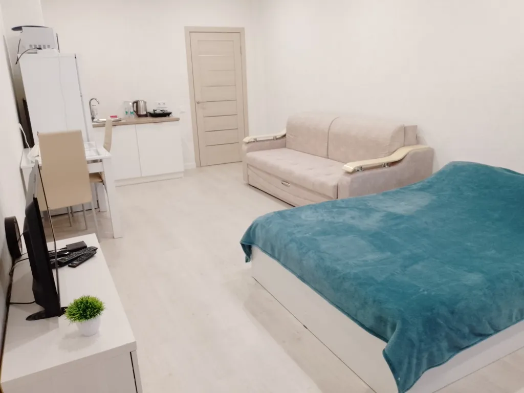 Уютная квартира студия в новом доме. Удобный заезд с трассы М5.