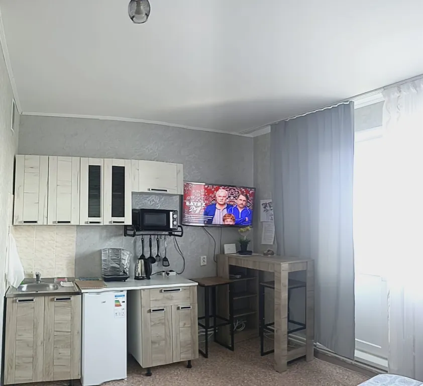 Рядом тц оазис плаза, окружная больница, смотровая поликлиника