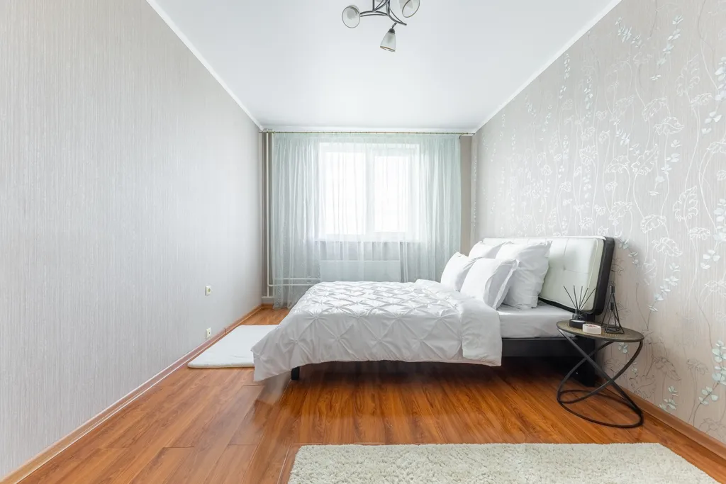 Квартира 4-комнатная Квартира — Казань