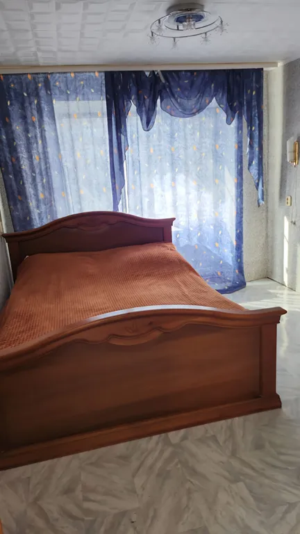 4-комнатная Квартира