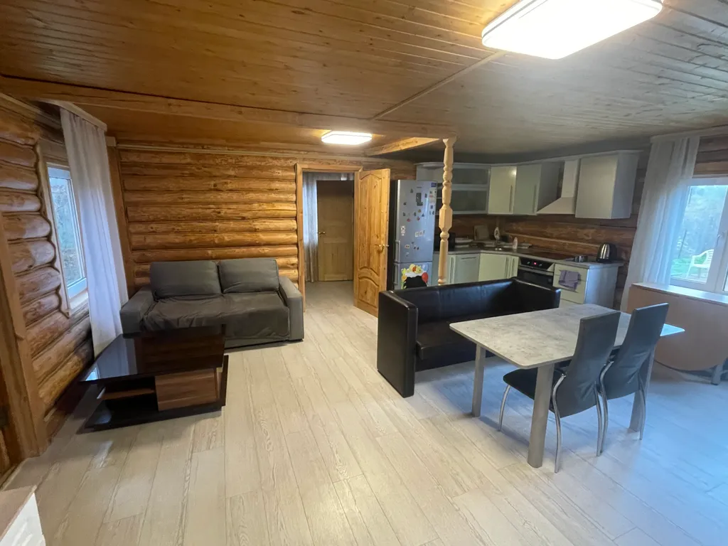 Уютный дом в тихом красивом месте