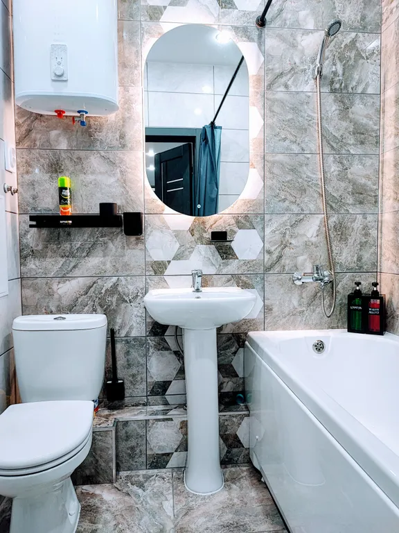 Апартаменты люкс с кондиционером и бойлером в центре Абакана