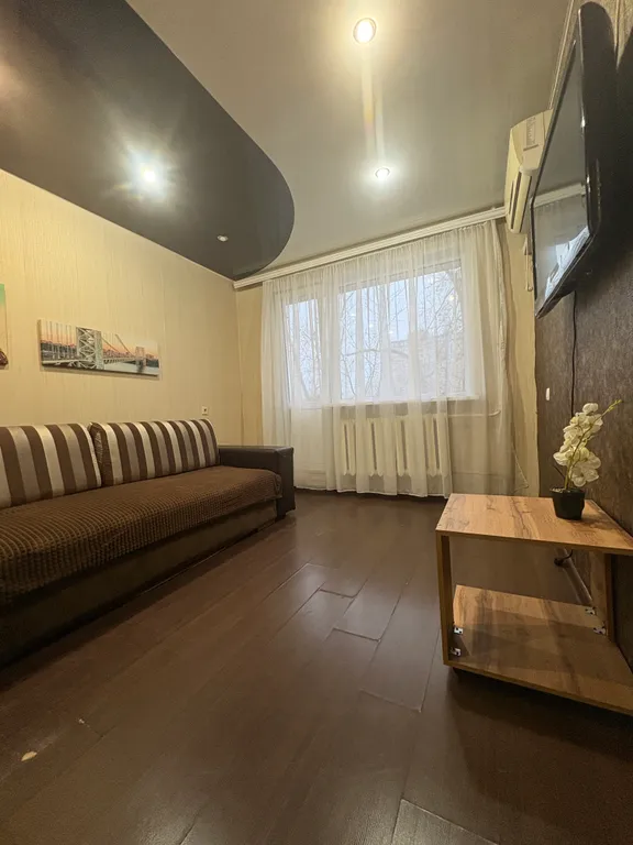 Уютная квартира в Красноармейском районе, клиника зрение