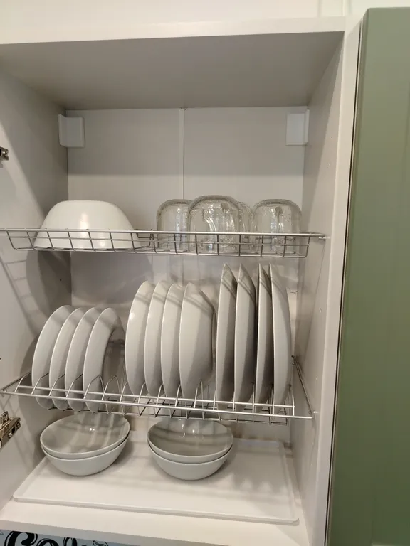 Квартира-студия с видом на город среди гор