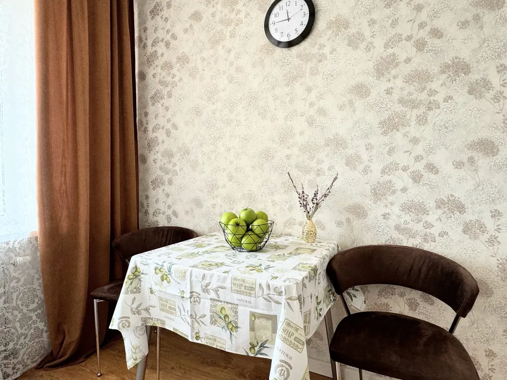 Уютная квартира у ТЦ Вершина