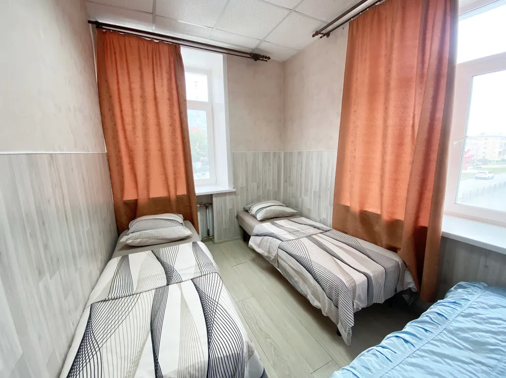 Видовая евро 2-комнатная, жёлтый нарцисс