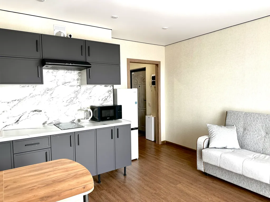 Уютная солнечная квартира рядом с аэропортом и дацаном