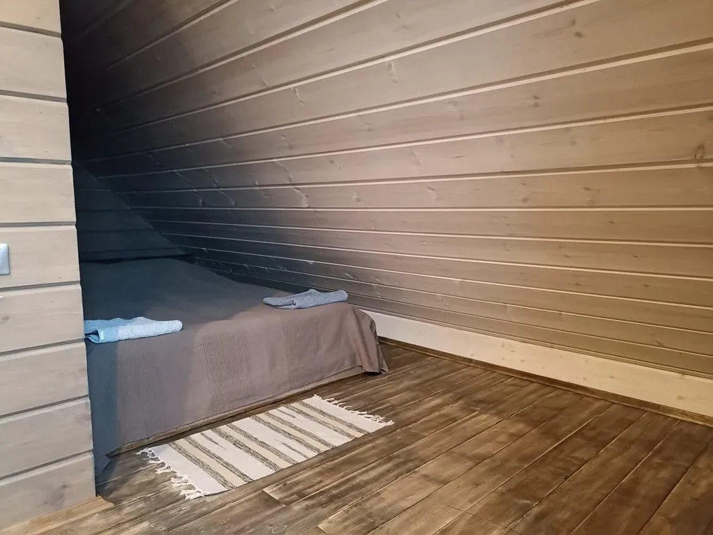 Коттедж на берегу озера