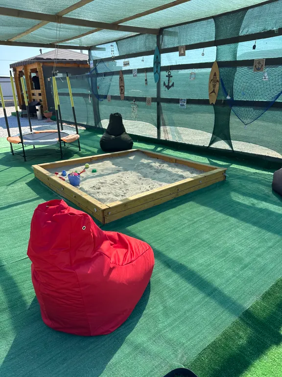 Уютный домик у моря