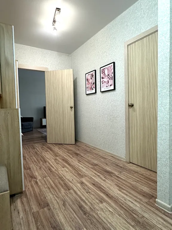 Двухкомнатная квартира возле парка Галицкого