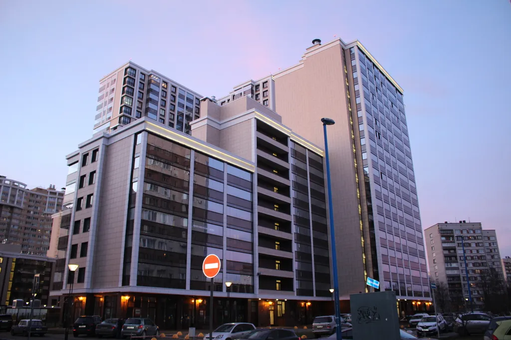 Студия у метро Московская