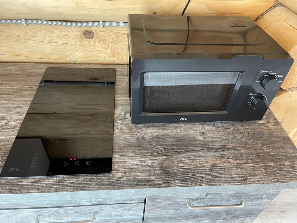 Частный деревянный дом в Подмосковье с баней на дровах