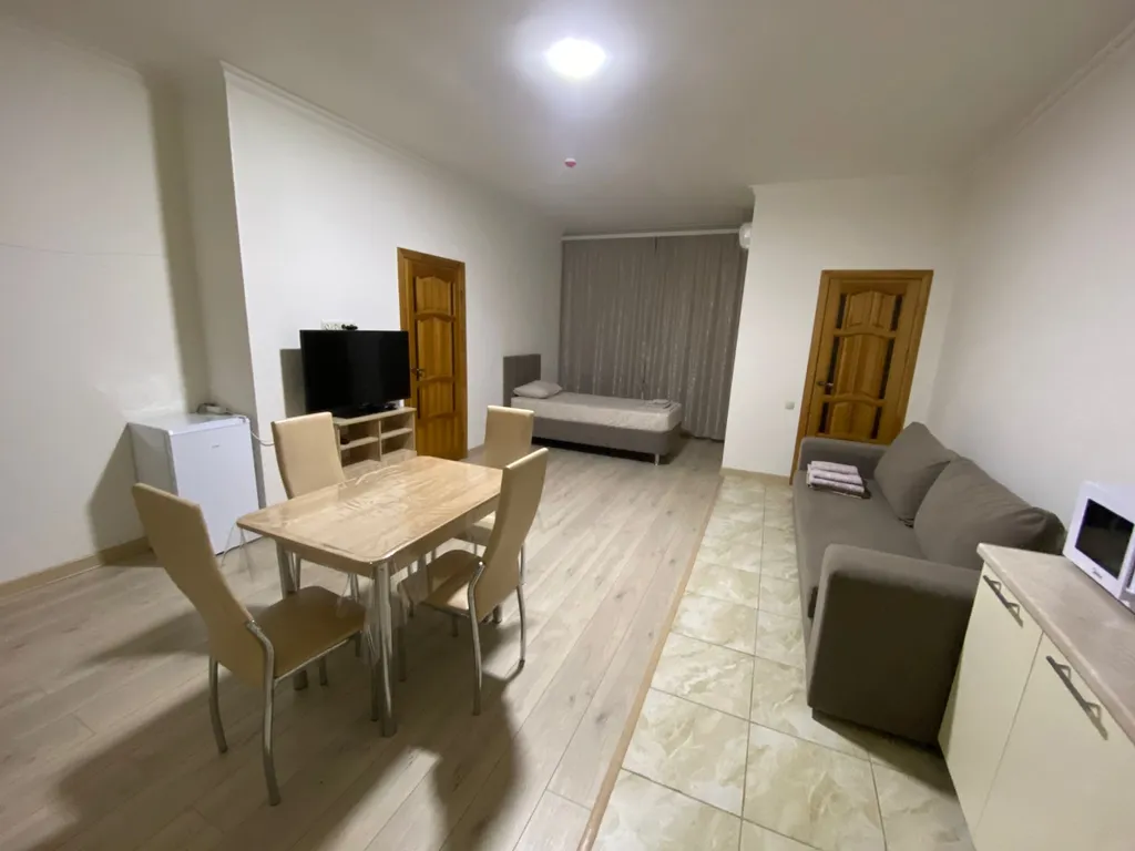 Двухкомнатный 6-местный Люкс недалеко от центра Грозного