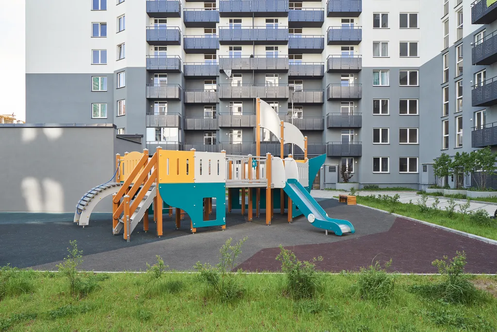 Уютный уголок в тихом районе Калининграда