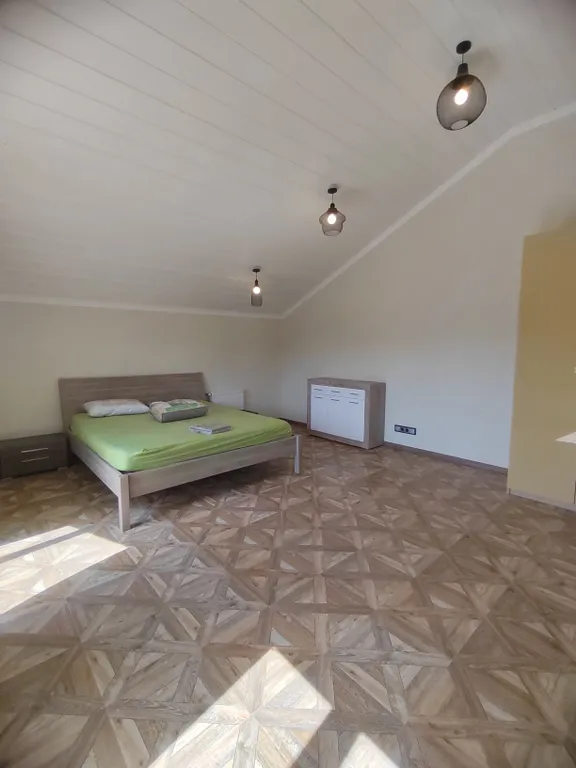 Дом коттедж с дизайнерским ремонтом