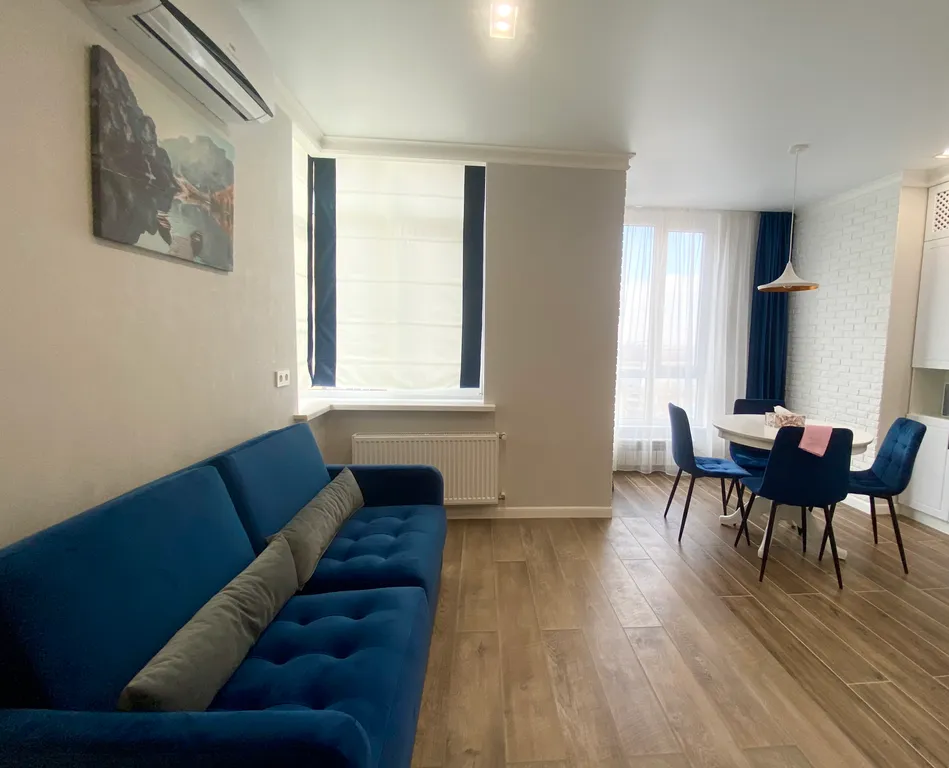 Malyshka tiny but classy