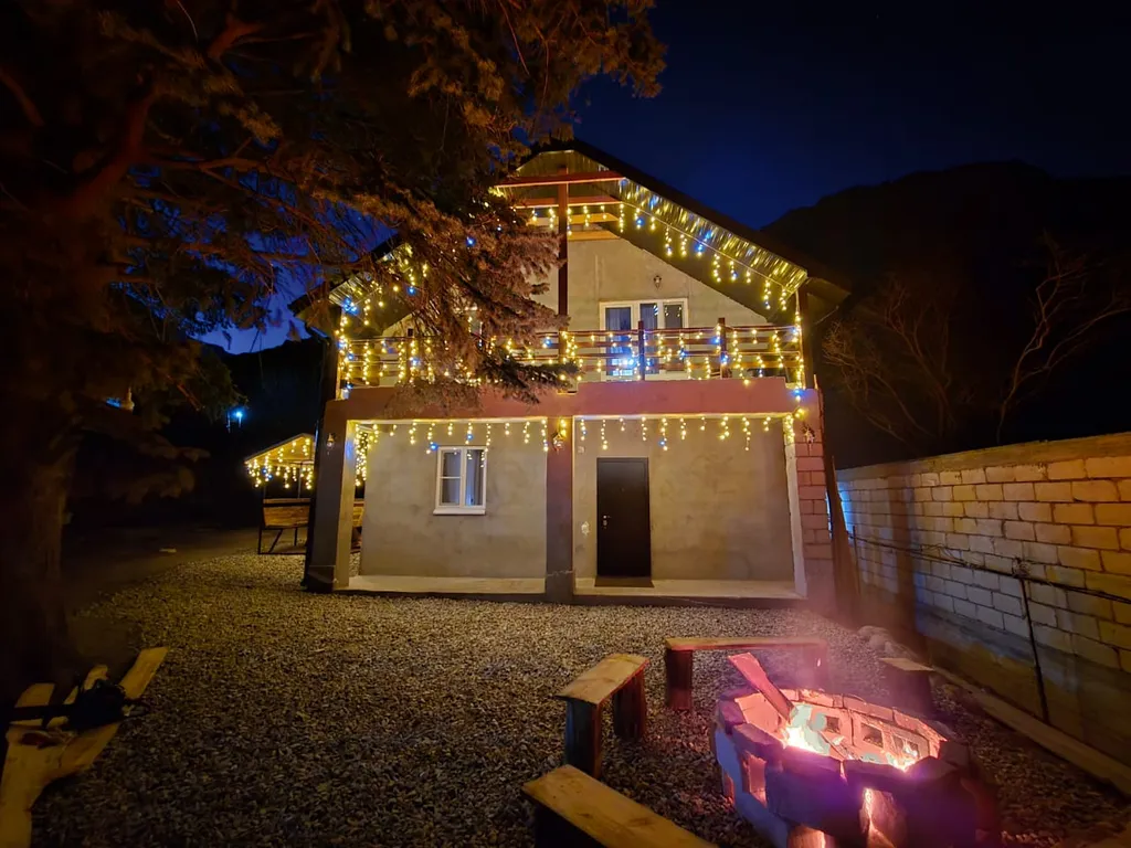 Коттедж 3-комнатный Дом — аренда посуточно в Эльбрус