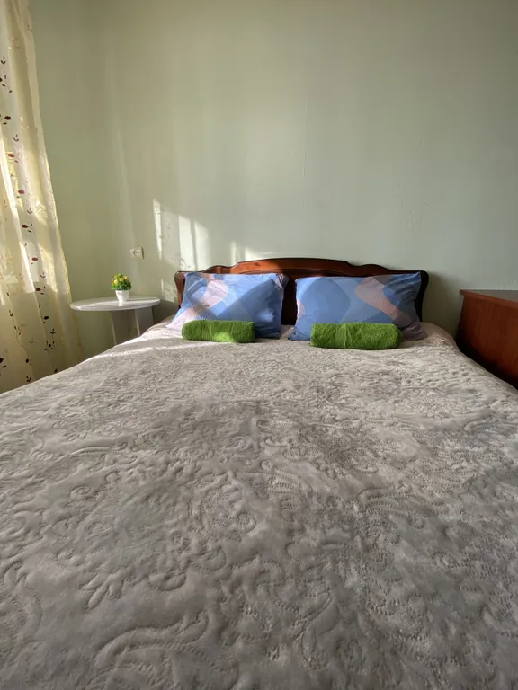 Апартаменты возле торгового центра Макси