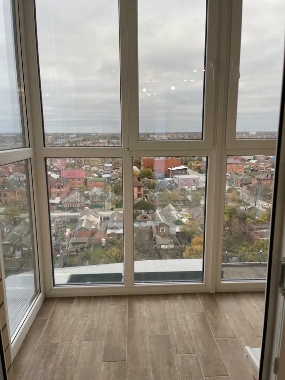 Просторная современная квартира в центре с шикарным видом на город