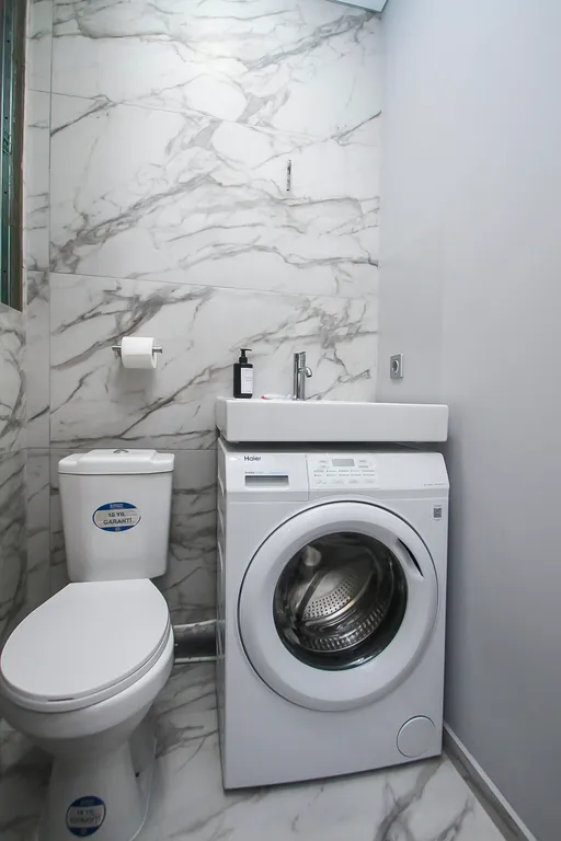 Современная студия для двоих