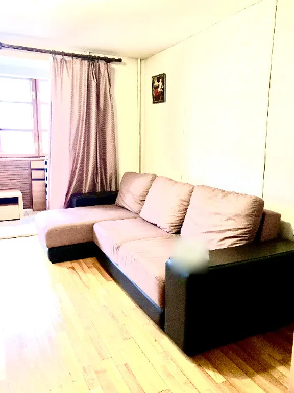 2-х комнатная квартира в центре