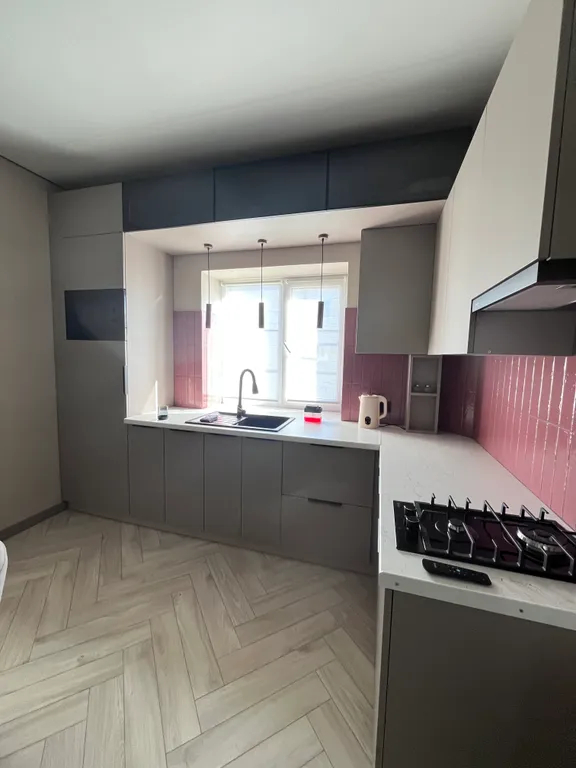 Квартира с новым ремонтом возле термального комплекса ПСЫГУПС