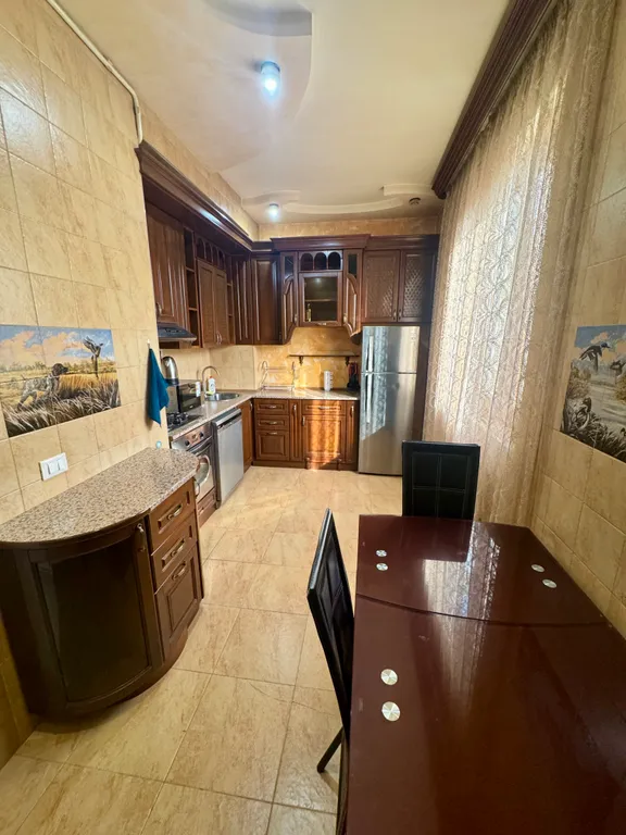 Уютная трёхкомнатная квартира в самом центре Еревана