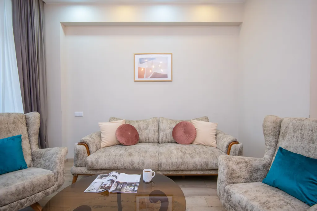 Уютная 3 комнатная квартира рядом с метро, полностью оборудована