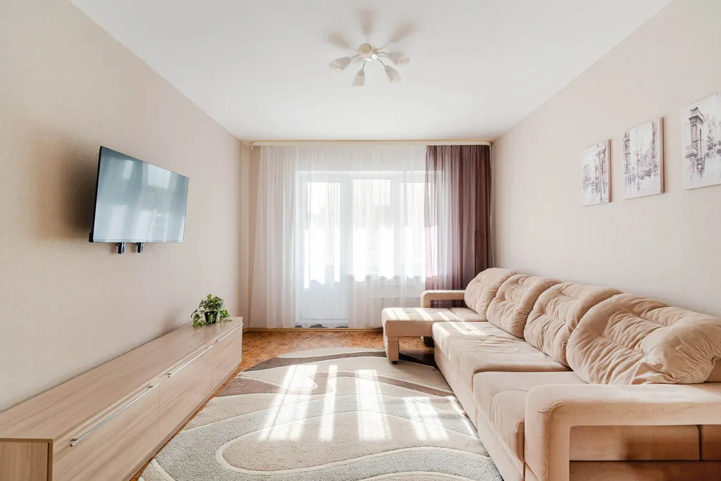 Уютная квартира в Амуре — аренда посуточно в Омск