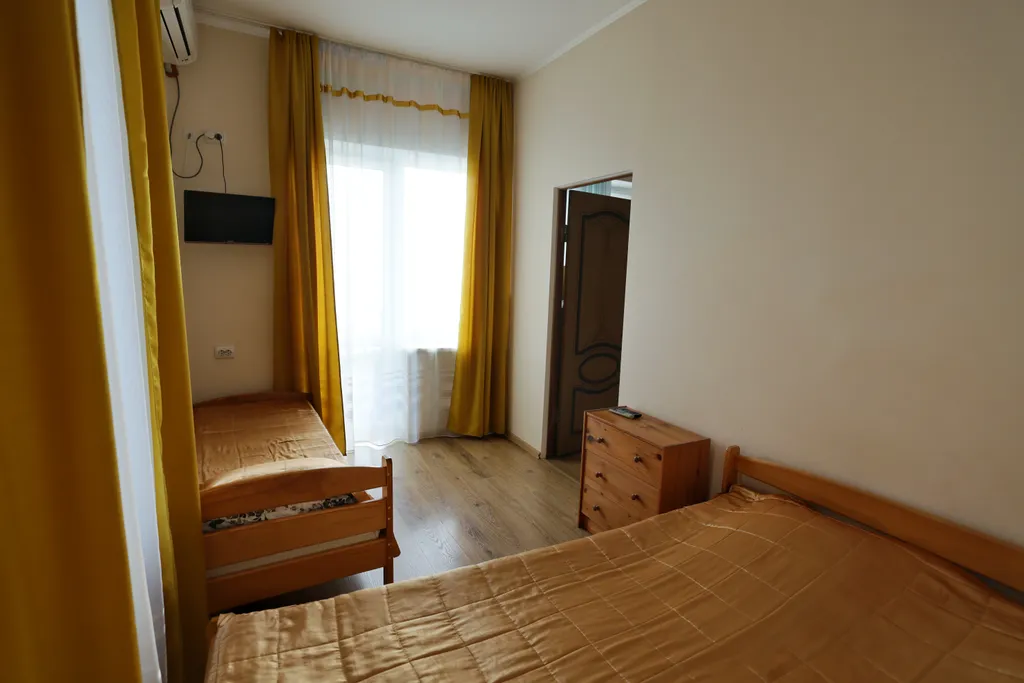 Квартира Квартира Четырехместный номер люкс с доп. местом и балконом с видом на море — Лазаревское