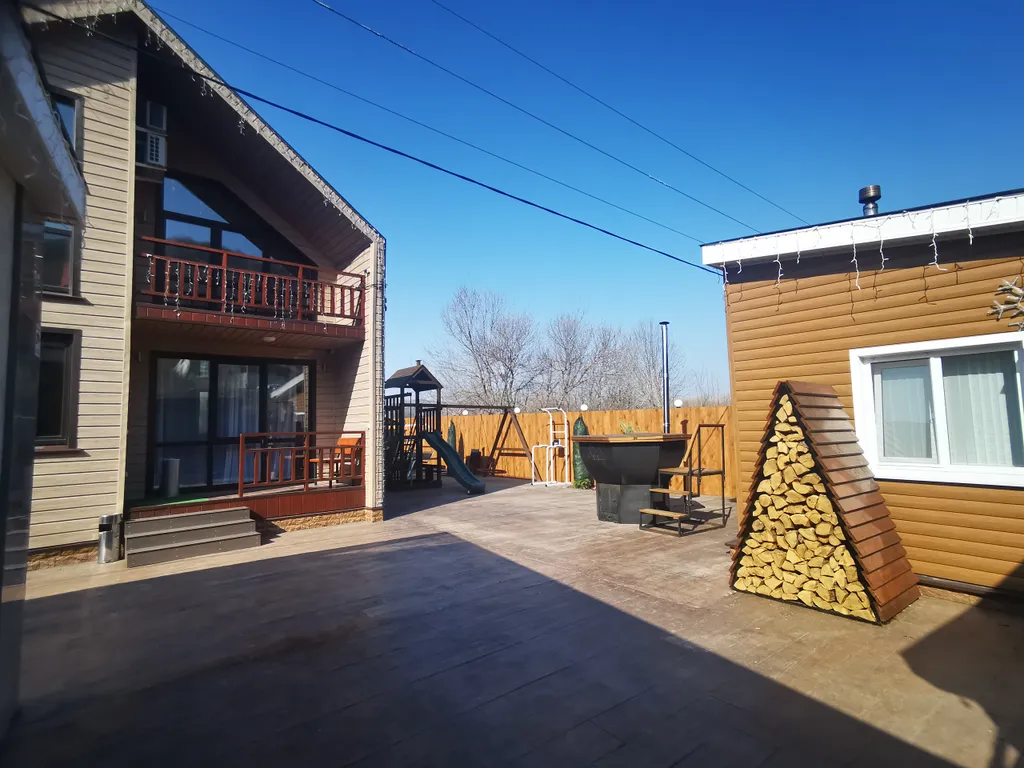 Коттедж на берегу Волги