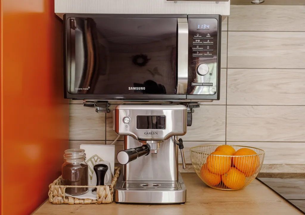 Дом с русской баней и горячей купелью