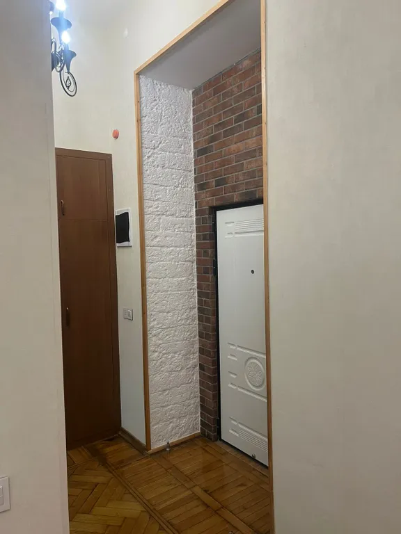 Торговая, улица Низами, площадь фонтанов