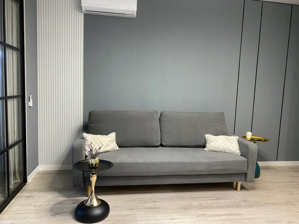 Стильная квартира в 10 минутах от моря пешком