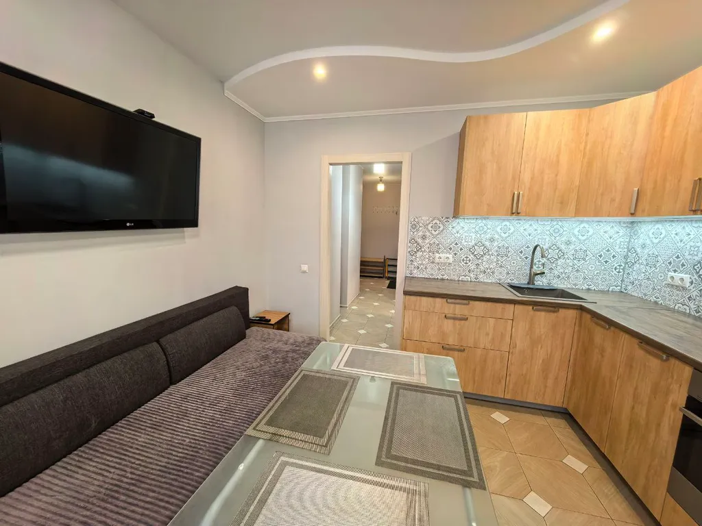 3-комнатная Квартира