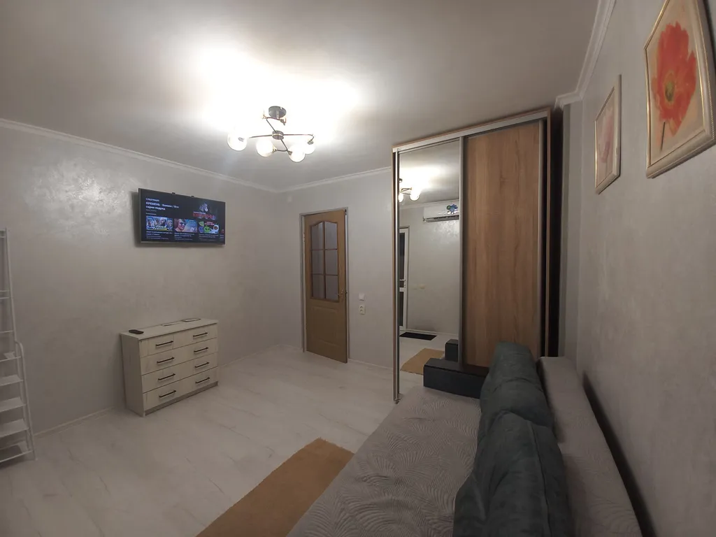 Уютная 2-комнатная квартира в центре города — аренда посуточно в Керчь