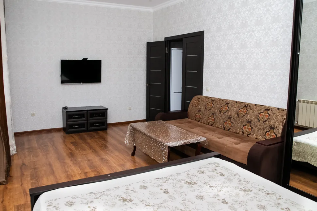 Квартира Квартира Анти-Отель на 3чел. 1комн.кв. 10этаж, код-127 — Махачкала