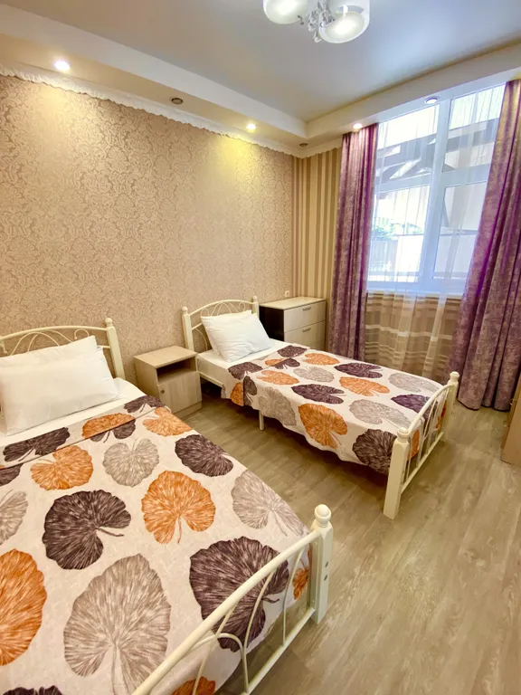 Квартира 3-комнатная Квартира — Адлер